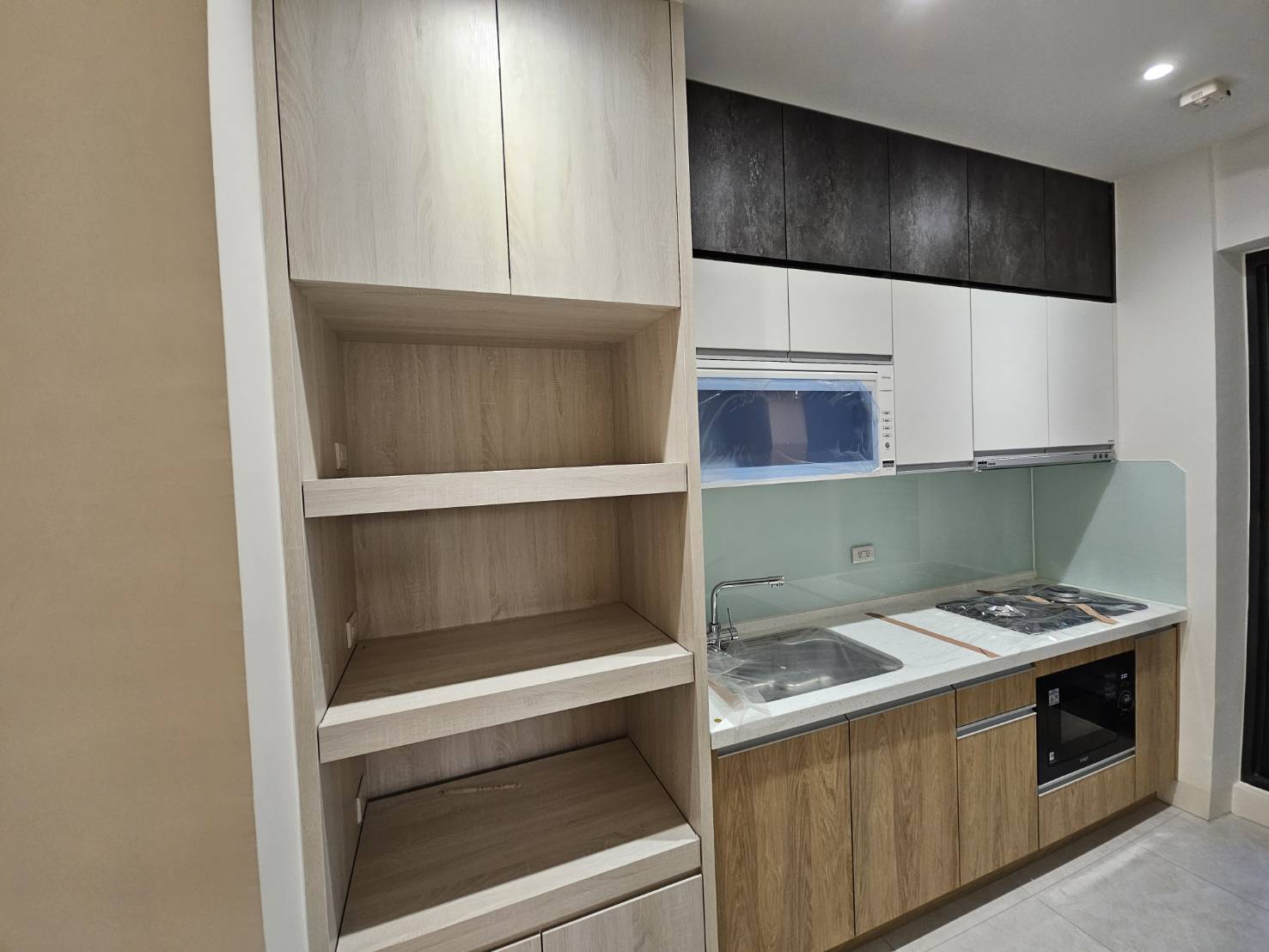 高雄 前鎮 英倫亞灣